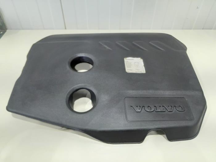 Gebrauchte Abdeckblech Motor Volvo V50 (MW) 1.6 D2 16V Preis € 29,00 Margenregelung angeboten von GEJO Revisie & Onderdelen BV