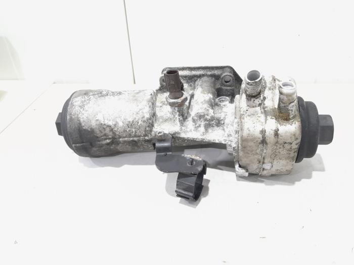 Gebrauchte Ölfiltergehäuse Volkswagen Polo IV (9N1/2/3) 1.4 TDI 80 Preis € 24,00 Margenregelung angeboten von GEJO Revisie & Onderdelen BV