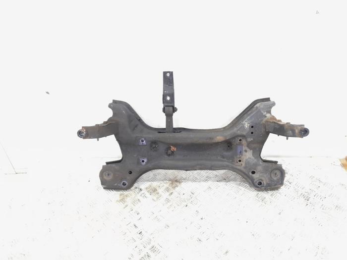Usados Subchasis Volkswagen Polo IV (9N1/2/3) 1.4 TDI 80 Precio € 17,00 Norma de margen ofrecido por GEJO Revisie & Onderdelen BV