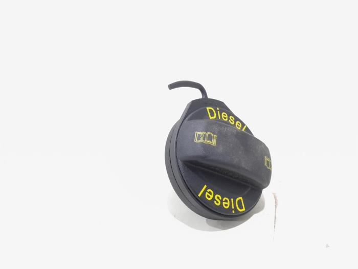 Begagnade Tanklock Volkswagen Passat Variant (3G5) 1.6 TDI 16V Pris € 9,00 Marginaltabell erbjuds av GEJO Revisie & Onderdelen BV