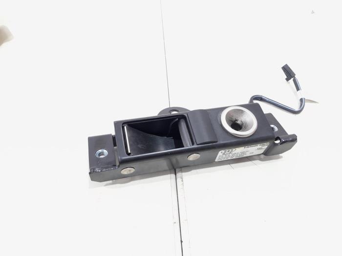 Używane Blokada dachu cabrio Audi A3 Cabriolet (8P7) 1.2 TFSI Cena € 13,00 Procedura marży oferowane przez GEJO Revisie & Onderdelen BV