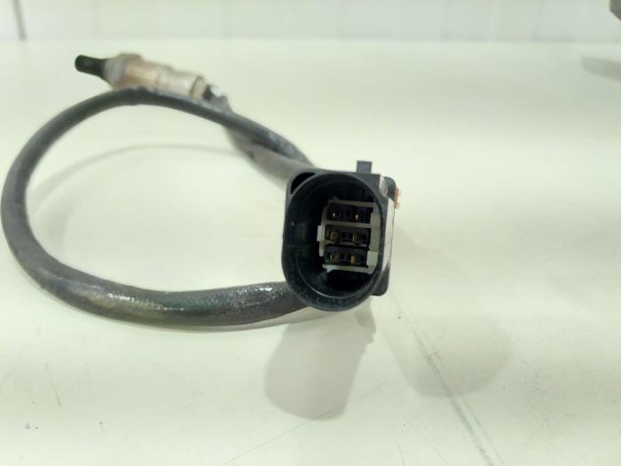 Sonde lambda d'un Audi A4 Avant (B9) 2.0 TDI Ultra 16V 2016