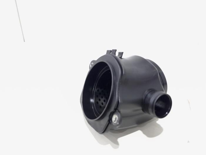 Gebrauchte Intercooler Rohr Audi A6 Avant (C7) 3.0 TDI V6 24V biturbo Quattro Preis € 24,00 Margenregelung angeboten von GEJO Revisie & Onderdelen BV