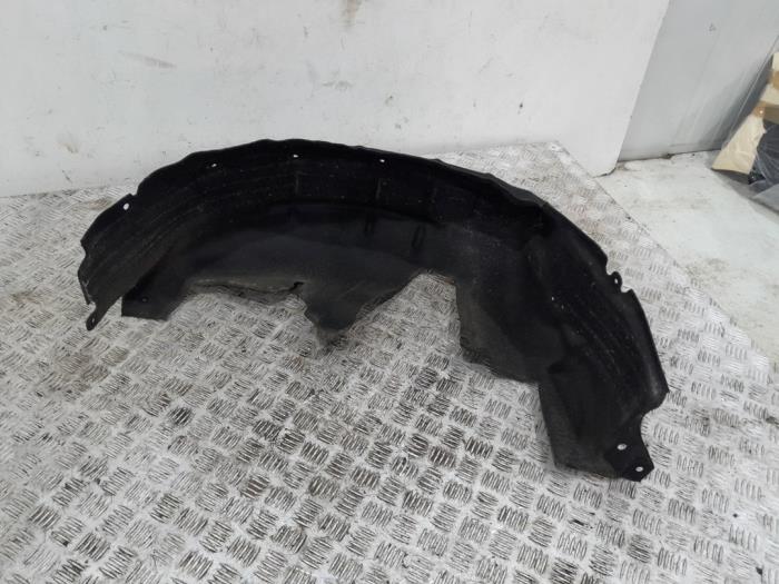Używane Nadkole Suzuki Baleno (EW/FW) 1.2 Dual Jet 16V Cena € 20,00 Procedura marży oferowane przez GEJO Revisie & Onderdelen BV