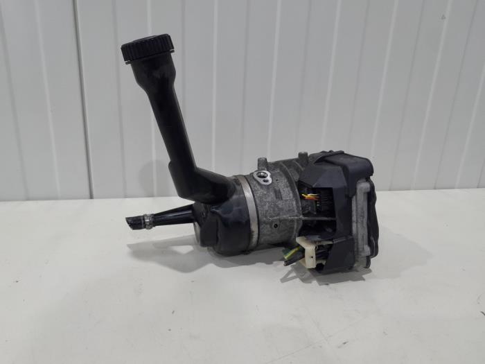 Usagé Pompe de direction Peugeot RCZ (4J) 1.6 16V THP Prix € 69,00 Règlement à la marge proposé par GEJO Revisie & Onderdelen BV