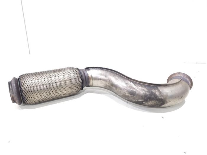 Gebrauchte Auspuff Hauptrohr Peugeot RCZ (4J) 1.6 16V THP Preis € 74,00 Margenregelung angeboten von GEJO Revisie & Onderdelen BV