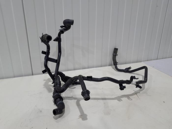 Usagé Conduit (divers) Audi A4 Avant (B9) 2.0 TDI Ultra 16V Prix € 20,00 Règlement à la marge proposé par GEJO Revisie & Onderdelen BV