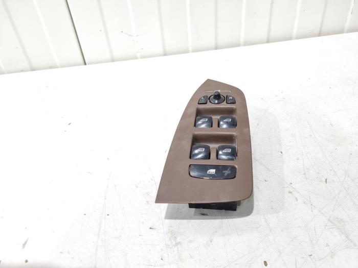 Usados Interruptor combinado de ventanillas Volvo V90 II (PW) 2.0 B4 16V Mild Hybrid Precio € 10,00 Norma de margen ofrecido por GEJO Revisie & Onderdelen BV