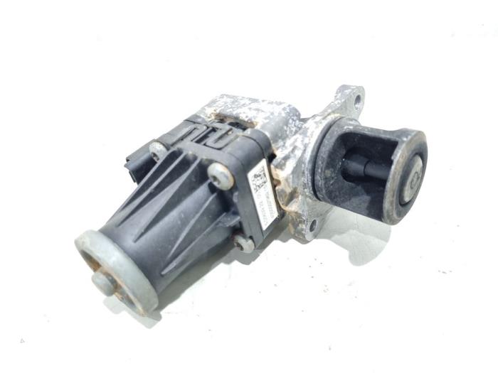 Usados Válvula EGR Volvo V90 II (PW) 2.0 B4 16V Mild Hybrid Precio € 40,00 Norma de margen ofrecido por GEJO Revisie & Onderdelen BV