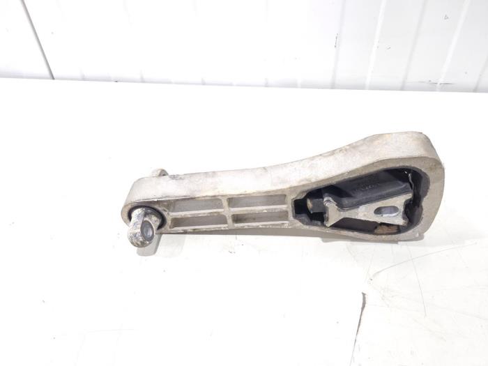 Engine mount Volvo V90 II 2.0 B4 16V Mild Hybrid - 31480552 D420T8