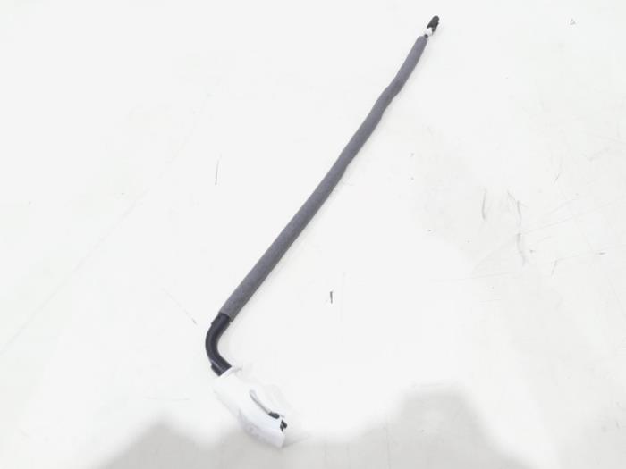 Używane Kabel (rózne) BMW X1 (E84) sDrive 18d 2.0 16V Cena € 12,49 Procedura marży oferowane przez GEJO Revisie & Onderdelen BV