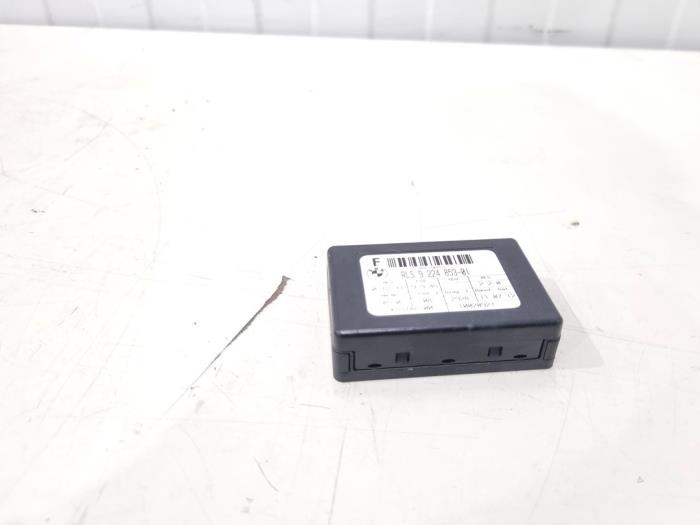 Begagnade Regnsensor BMW X1 (E84) sDrive 18d 2.0 16V Pris € 14,95 Marginaltabell erbjuds av GEJO Revisie & Onderdelen BV