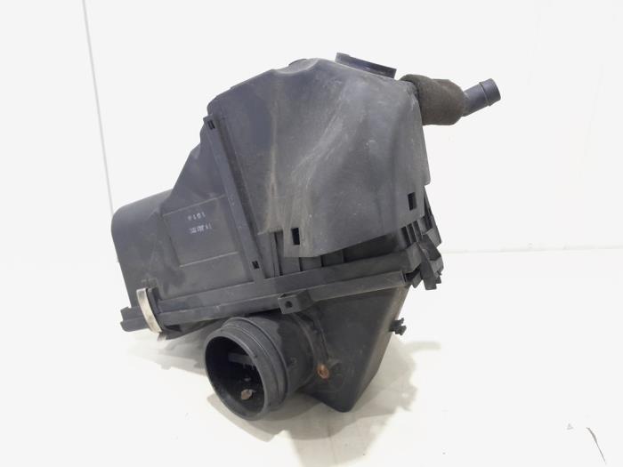 Begagnade Luftfilterhus BMW X1 (E84) sDrive 18d 2.0 16V Pris € 29,00 Marginaltabell erbjuds av GEJO Revisie & Onderdelen BV
