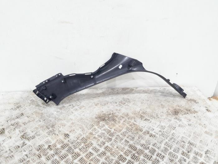Side panel trim, rear left from a Audi A1 Sportback (8XA/8XF) 1.6 TDI 16V 2013