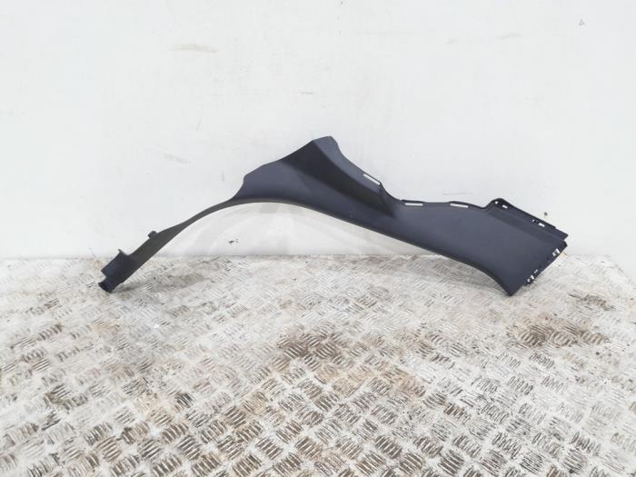 Side panel trim, rear left from a Audi A1 Sportback (8XA/8XF) 1.6 TDI 16V 2013