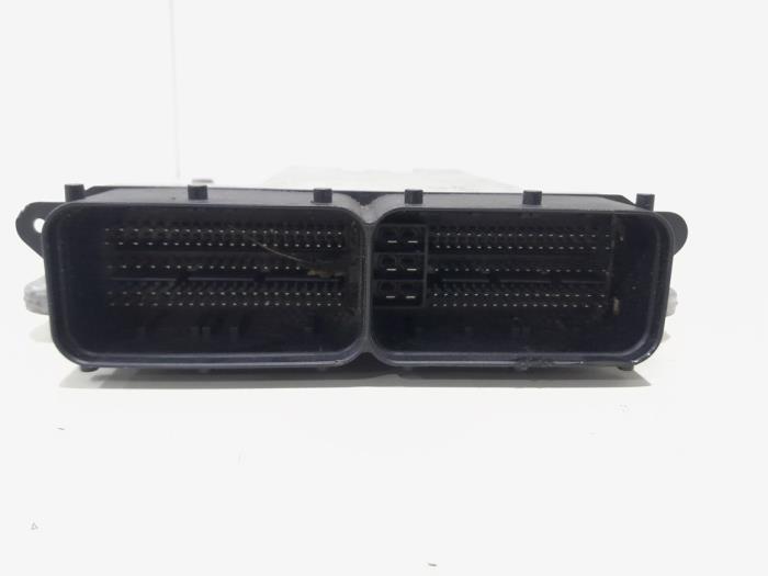 Engine management computer from a Audi SQ5 (8RB) 3.0 TDI V6 24V 2013