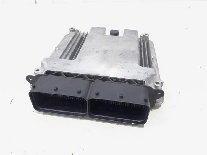 Engine management computer from a Audi SQ5 (8RB) 3.0 TDI V6 24V 2013