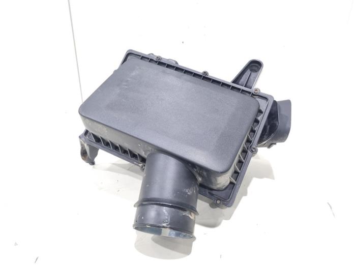 Begagnade Luftfilterhus Lynk &amp; Co 01 1.5 PHEV Pris € 79,95 Marginaltabell erbjuds av GEJO Revisie & Onderdelen BV