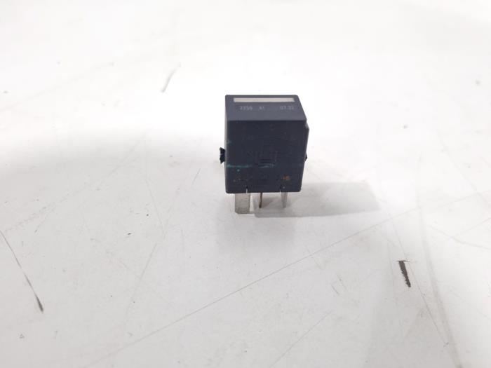 Begagnade Relä Lynk &amp; Co 01 1.5 Pris € 4,99 Marginaltabell erbjuds av GEJO Revisie & Onderdelen BV