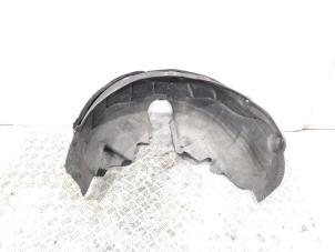 Usagé Passage de roue Audi A8 (D4) 3.0 V6 24V TFSI Quattro Prix € 28,00 Règlement à la marge proposé par GEJO Revisie & Onderdelen BV