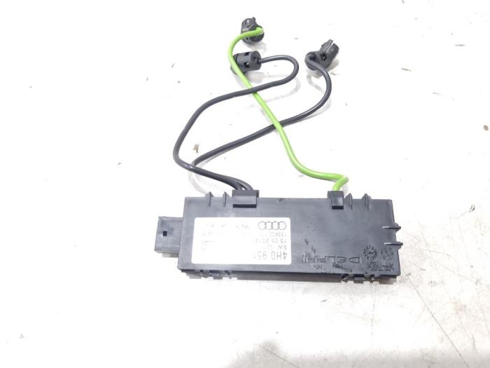 Begagnade Larmsensor Audi A8 (D4) 3.0 V6 24V TFSI Quattro Pris € 74,00 Marginaltabell erbjuds av GEJO Revisie & Onderdelen BV