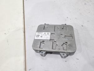 Usagé Ordinateur éclairage Audi A8 (D4) 3.0 V6 24V TFSI Quattro Prix € 175,00 Règlement à la marge proposé par GEJO Revisie & Onderdelen BV