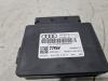 Module frein à main d'un Audi A8 (D4) 3.0 V6 24V TFSI Quattro 2016