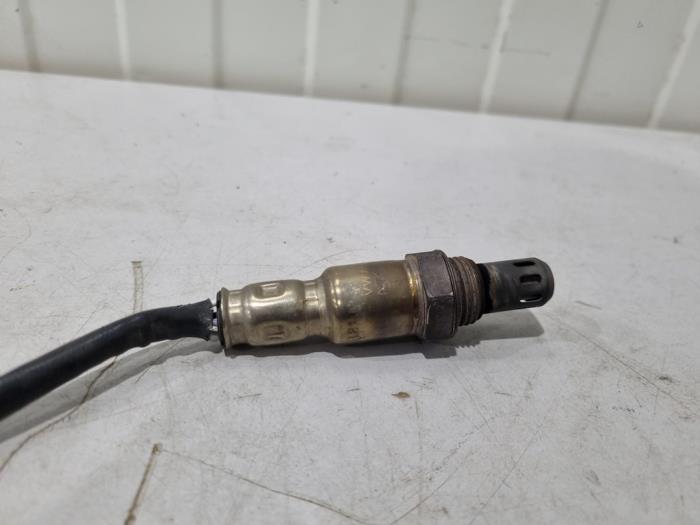 Lambda probe from a Audi A8 (D4) 3.0 V6 24V TFSI Quattro 2016