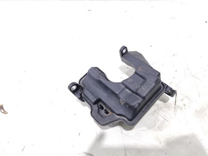Usagé Ventilation carter Peugeot RCZ (4J) 1.6 16V THP Prix € 30,00 Règlement à la marge proposé par GEJO Revisie & Onderdelen BV