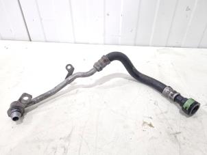 Usagé Conduit de pression d'huile Audi A8 (D4) 3.0 V6 24V TFSI Quattro Prix € 5,00 Règlement à la marge proposé par GEJO Revisie & Onderdelen BV