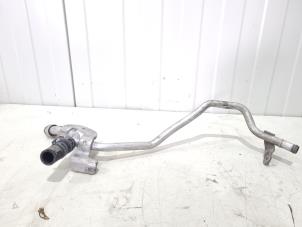 Usagé Tube d'eau Audi A8 (D4) 3.0 V6 24V TFSI Quattro Prix € 18,00 Règlement à la marge proposé par GEJO Revisie & Onderdelen BV