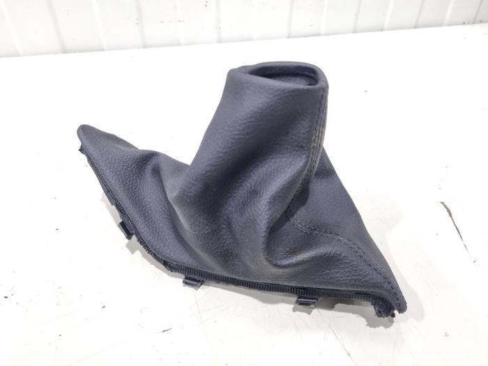 Używane Miech hamulca postojowego BMW 1 serie (F21) 118i 1.5 TwinPower 12V Cena € 9,95 Procedura marży oferowane przez GEJO Revisie & Onderdelen BV