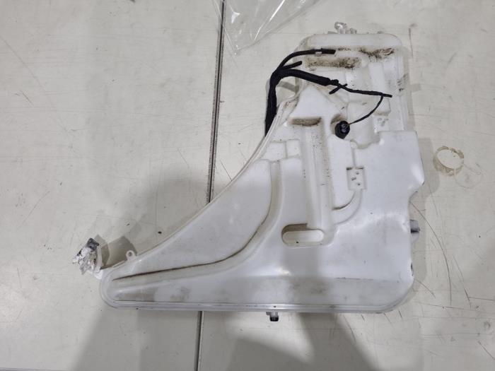Windshield washer fluid tank