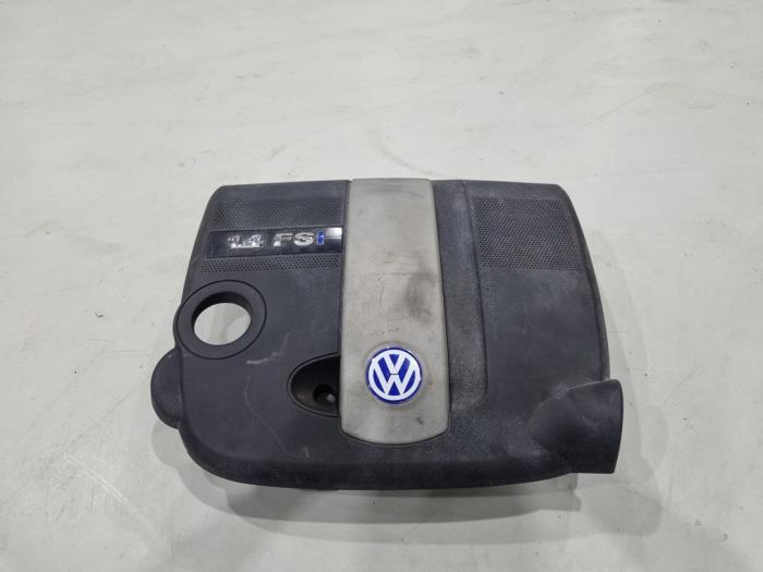 Gebrauchte Luftfiltergehäuse Volkswagen Polo IV (9N1/2/3) 1.4 FSI 16V Preis € 30,00 Margenregelung angeboten von GEJO Revisie & Onderdelen BV