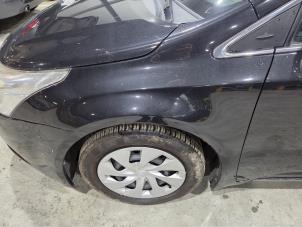Używane Ekran lewy przód Toyota Avensis Wagon (T27) 2.0 16V D-4D-F Cena € 120,00 Procedura marży oferowane przez GEJO Revisie & Onderdelen BV
