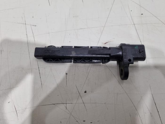 Begagnade Vevaxelsensor Audi S4 Avant (B8) S4 3.0 TFSI V6 24V Pris € 19,99 Marginaltabell erbjuds av GEJO Revisie & Onderdelen BV