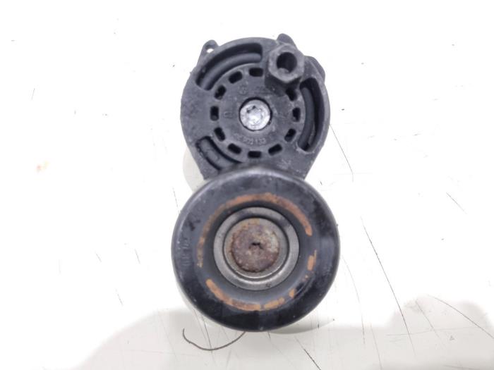 Usados Rodillo tensor correa múltiple Audi S4 Avant (B8) S4 3.0 TFSI V6 24V Precio € 23,99 Norma de margen ofrecido por GEJO Revisie & Onderdelen BV