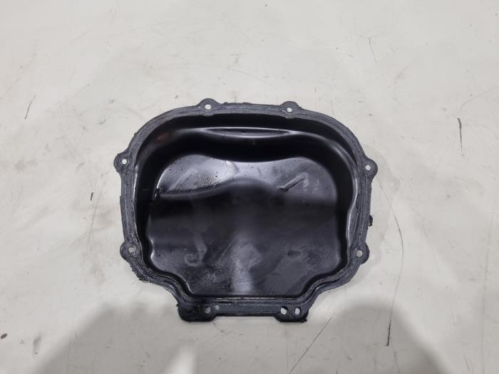 Usagé Couvercle de distribution Audi S4 Avant (B8) S4 3.0 TFSI V6 24V Prix € 12,00 Règlement à la marge proposé par GEJO Revisie & Onderdelen BV