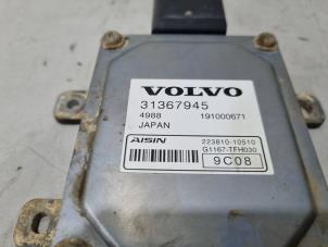 Automatic gearbox computer from a Volvo S90 II 2.0 T8 Twin Engine 16V AWD 2020