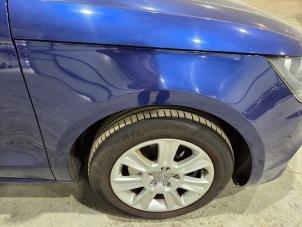 Begagnade Framskärm, höger Audi A1 (8X1/8XK) 1.4 TFSI 16V 122 Pris € 90,00 Marginaltabell erbjuds av GEJO Revisie & Onderdelen BV