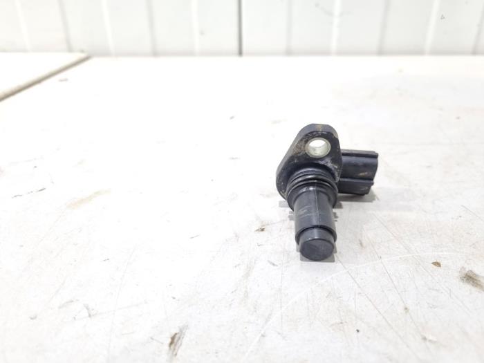 Nockenwelle Sensor van een Volvo S90 II 2.0 T8 Twin Engine 16V AWD 2020