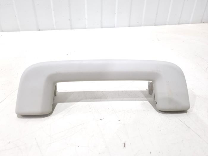 Gebrauchte Handgriff Volvo S90 II 2.0 T8 Twin Engine 16V AWD Preis € 34,95 Margenregelung angeboten von GEJO Revisie & Onderdelen BV