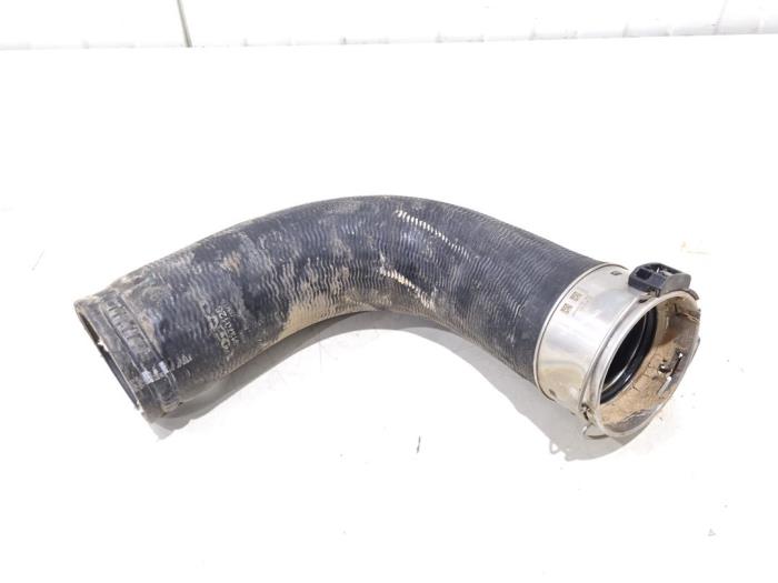 Gebrauchte Intercooler Rohr Volvo S90 II 2.0 T8 Twin Engine 16V AWD Preis € 39,99 Margenregelung angeboten von GEJO Revisie & Onderdelen BV