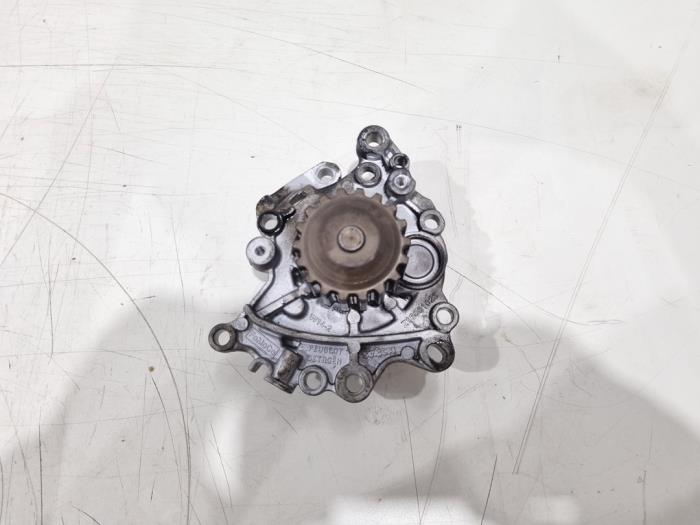 Begagnade Vattenpump Peugeot Partner (EA//EF/EN/EU) 1.5 BlueHDi 100 Pris € 66,00 Marginaltabell erbjuds av GEJO Revisie & Onderdelen BV