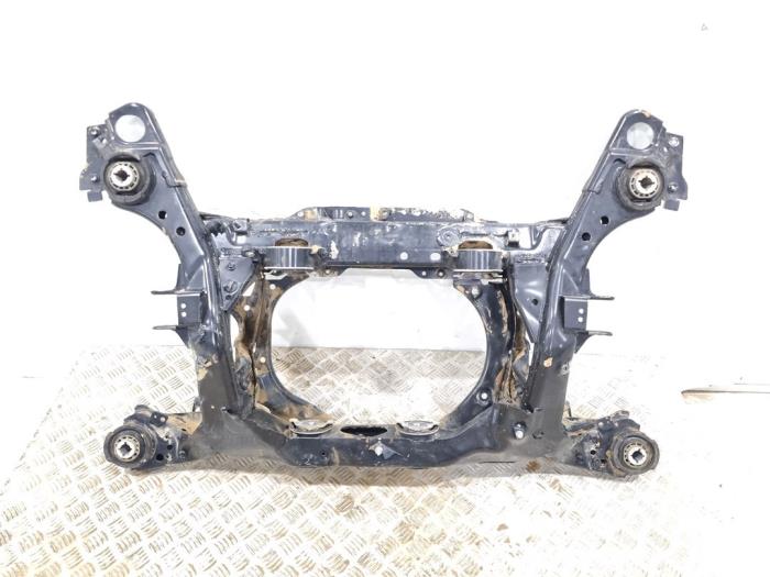 Used Subframe Volvo S90 II 2.0 T8 Twin Engine 16V AWD Price € 200,00 Margin scheme offered by GEJO Revisie & Onderdelen BV