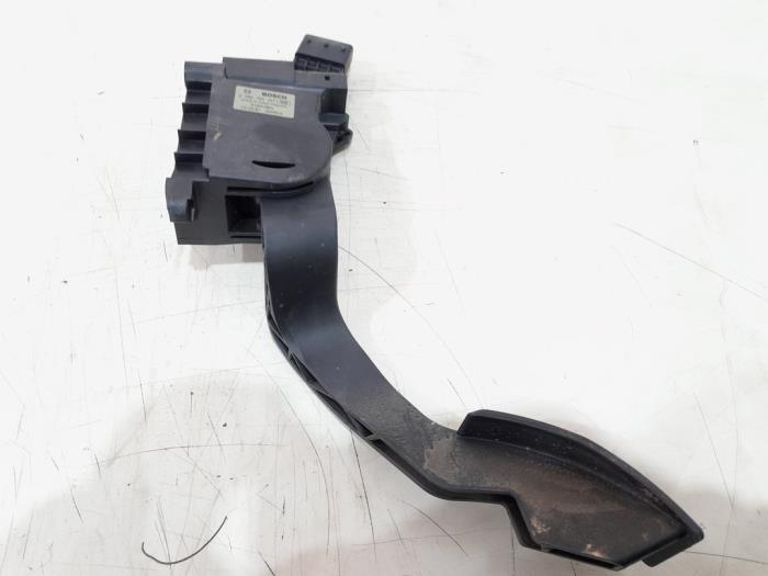 Używane Pedal gazu Fiat Doblo Cargo (263) 1.3 D Multijet Cena € 9,00 Procedura marży oferowane przez GEJO Revisie & Onderdelen BV