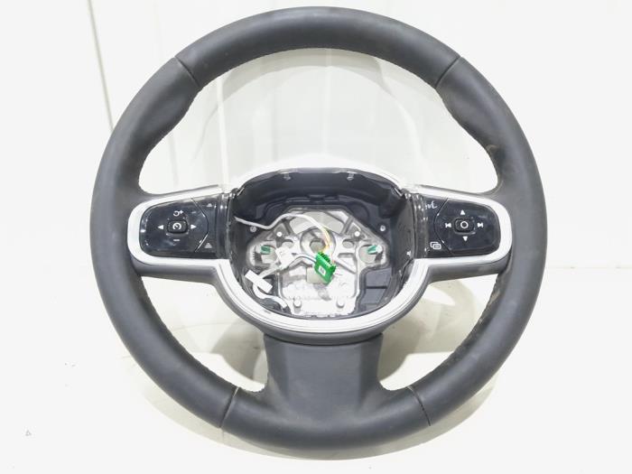 Gebrauchte Lenkrad Volvo XC60 II (UZ) 2.0 T6 16V Recharge, Twin Engine AWD Preis € 100,00 Margenregelung angeboten von GEJO Revisie & Onderdelen BV