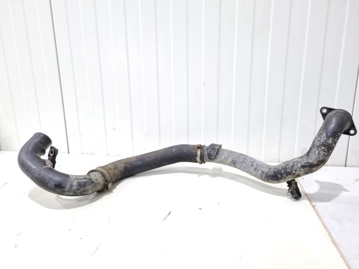 Usagé Tube intercooler Fiat Doblo Cargo (263) 1.3 D Multijet Prix € 20,00 Règlement à la marge proposé par GEJO Revisie & Onderdelen BV