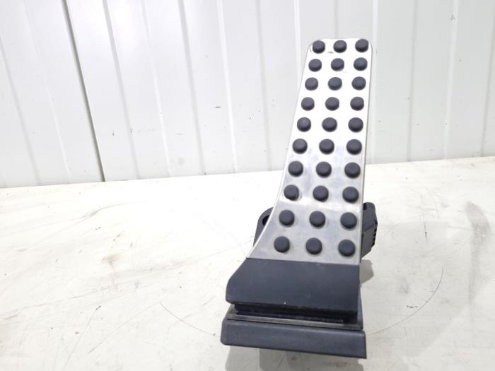 Accelerator pedal Mercedes C C-300 2.0 EQ Boost Turbo - A2233000100