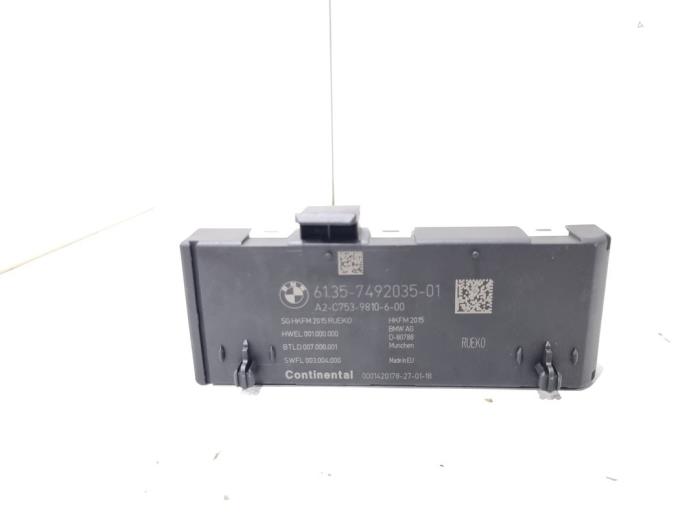 Używane Modul silnika tylnej klapy BMW 2 serie Active Tourer (F45) 218i 1.5 TwinPower Turbo 12V Cena € 29,00 Procedura marży oferowane przez GEJO Revisie & Onderdelen BV
